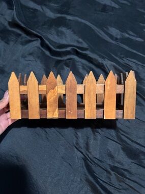 Wooden Picket Fence Wall Planter - Light Brown